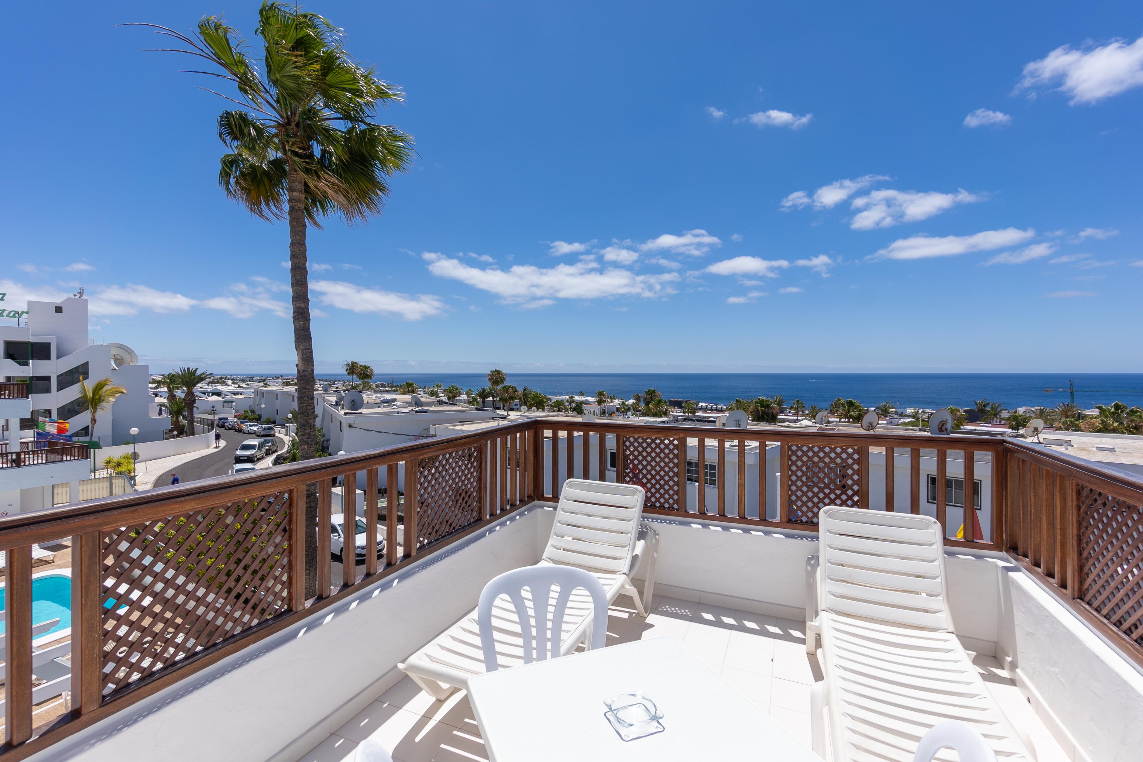 Vista Mar Apartamentos (Adults Only) Puerto del Carmen Kültér fotó