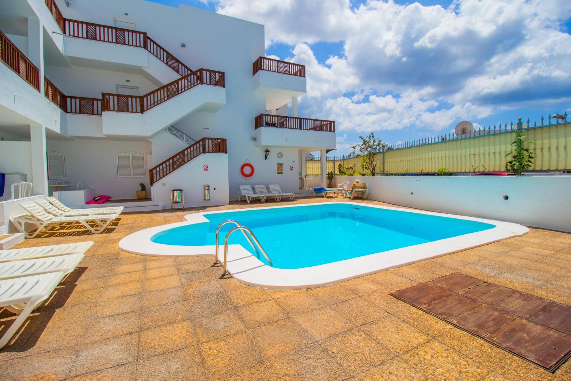 Vista Mar Apartamentos (Adults Only) Puerto del Carmen Kültér fotó
